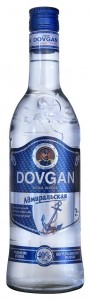 A3035_Dovgan_bottle_face-on